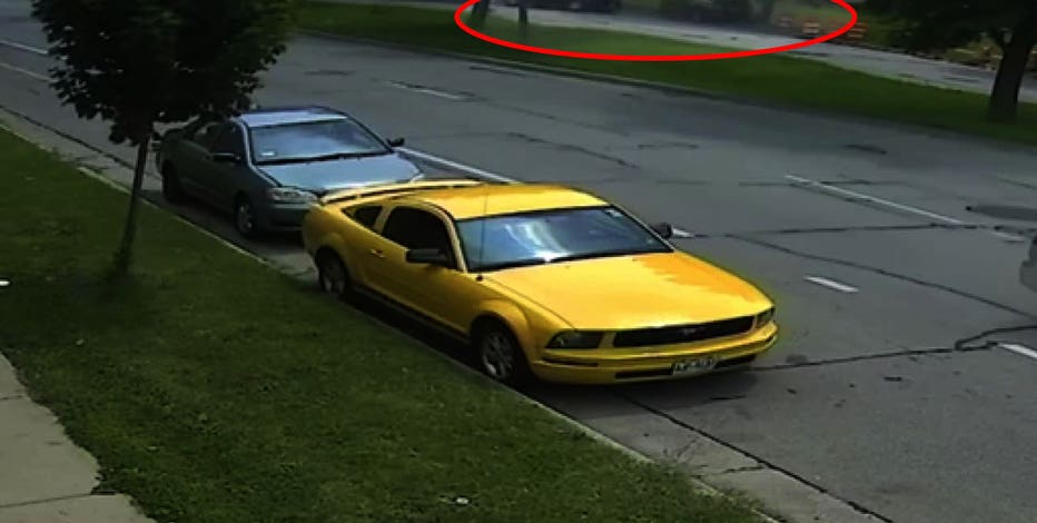 Milwaukee police chase, crash at 25th and Lisbon caught on camera