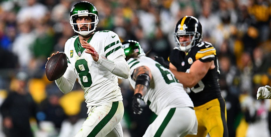 Aaron Rodgers to sign with Steelers; agreeing to a 1-year deal