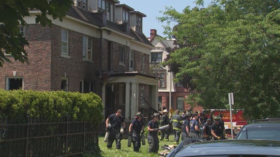 Milwaukee fatal apartment fire at 32nd and Wells; child dead