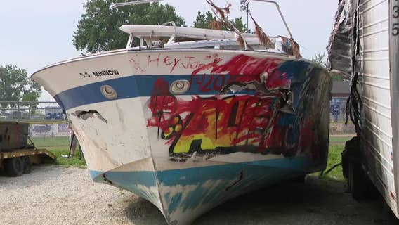 Milwaukee's abandoned boat; online public auction for 'Deep Thought'