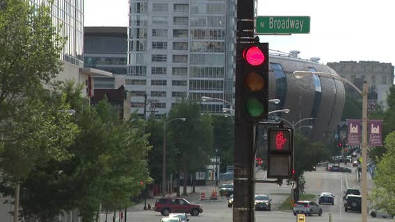 Milwaukee shooting: Man killed, teen wounded downtown Saturday
