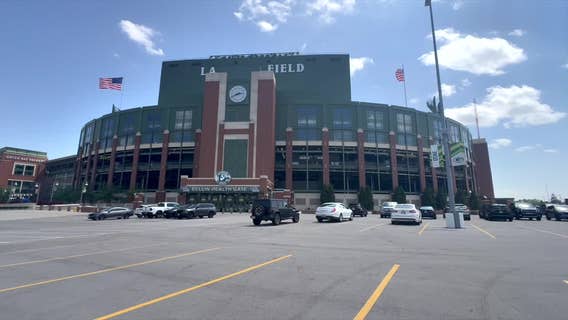 College hockey will return to Lambeau Field; 1st time since 2006