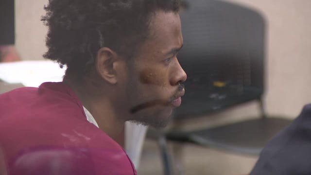 Milwaukee police officers shot; Tremaine Jones pleads not guilty