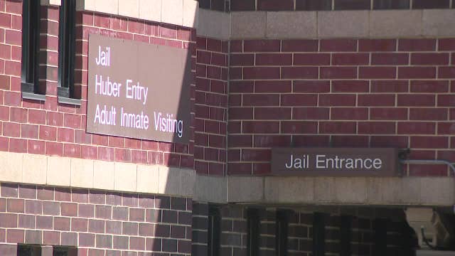 Wisconsin jails, ICE contracts; agenda to detain more immigrants