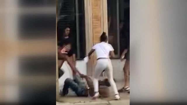 Large Milwaukee fight; police respond, no arrests made