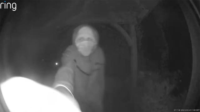 Elm Grove suspicious activity; police seek to ID door knocker