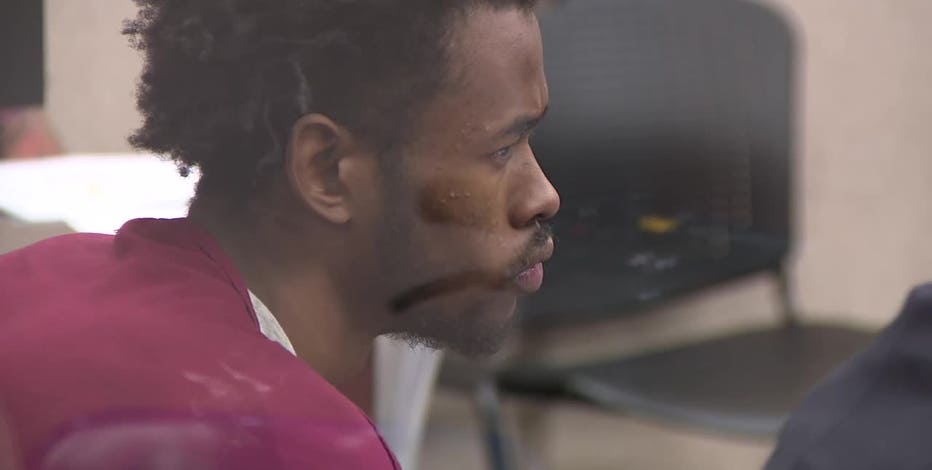 Milwaukee police officers shot; Tremaine Jones pleads not guilty