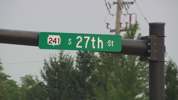 Oak Creek home invasion; 2 children inside home at the time
