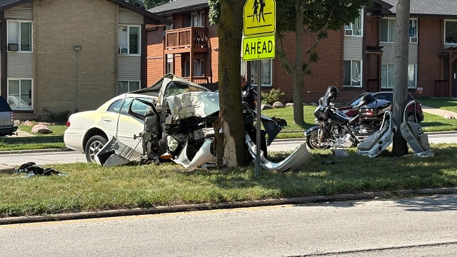 Milwaukee crash near 72nd and Silver Spring, 1 person injured