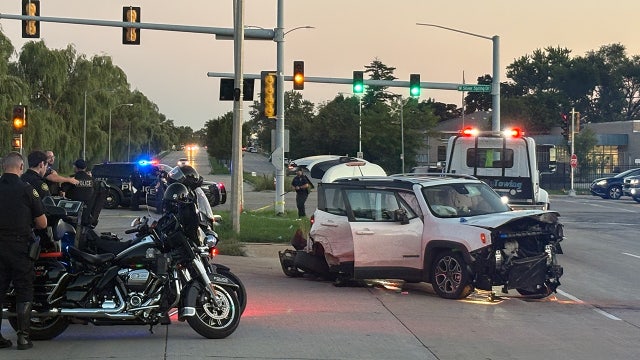 Milwaukee police chase, crash at 91st and Silver Spring; driver arrested