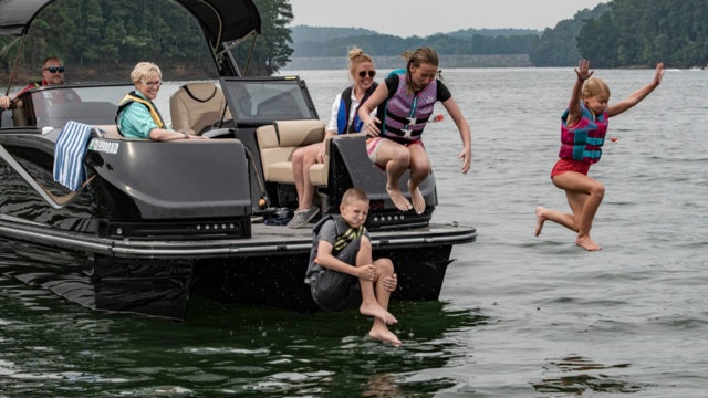 DNR: Wear a life jacket when out on the water this holiday weekend