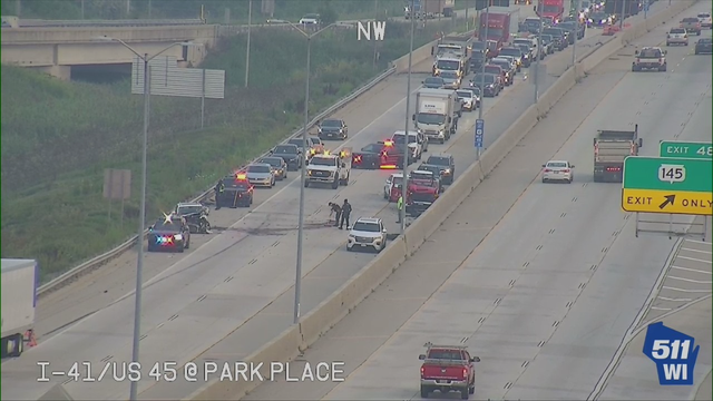 I-41 crash near Milwaukee-Waukesha county line, lanes reopen