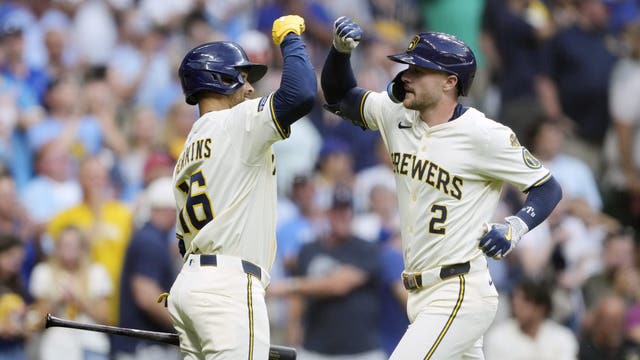 Brewers beat Pirates; Frelick, Turang homer off Skenes in 11th straight win