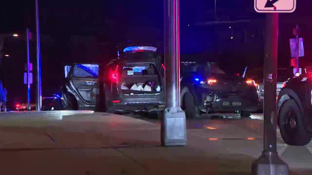Milwaukee police chase; 4 taken into custody, Marquette police squad hit