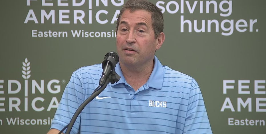 Peter Feigin stepping down as Bucks President; Josh Glessing to take over