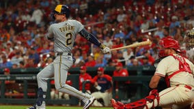 Brewers beat Cardinals, cut magic number for division to 1