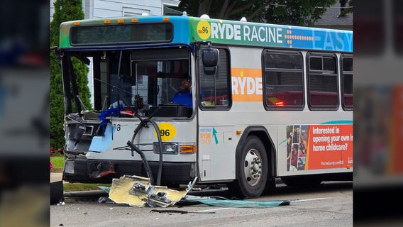 Racine crash, 16th and Murray; 11 injured, 20-year-old driver arrested