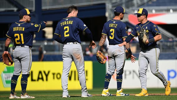 Brewers pounce on Pirates in win for a 3-game sweep