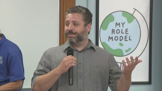 Bay View High School teacher wins $100K national teaching prize