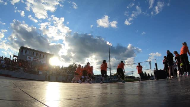 Mayville hosts Wisconsin’s 1st outdoor high school volleyball matches