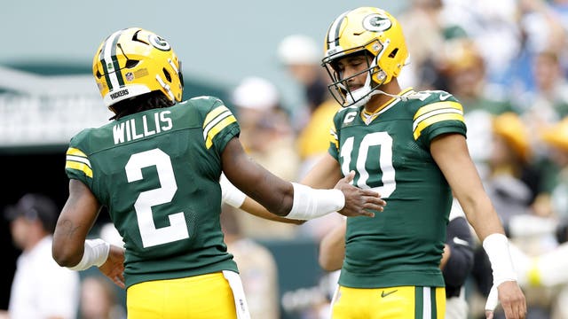 Packers beat Detroit Lions at Lambeau in season opener