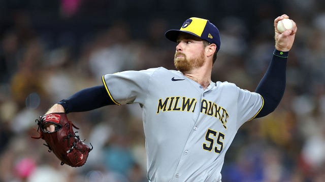 Padres shut out Brewers, Milwaukee loses third straight
