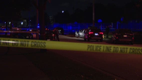 Milwaukee police: 'Gunfight' ends with 2 wounded, 3 arrested