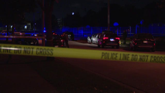 Milwaukee police: 'Gunfight' ends with 2 wounded, 3 arrested