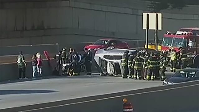 I-43 crash in downtown Milwaukee, lanes reopen near Highland Avenue