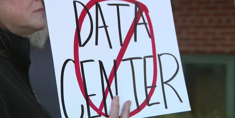 Marquette poll: Data centers, ICE disapproval in Wisconsin