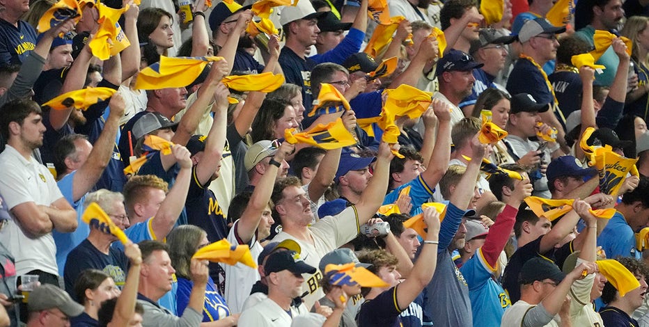 Brewers announce NLDS Game 3 watch party at Davidson Park