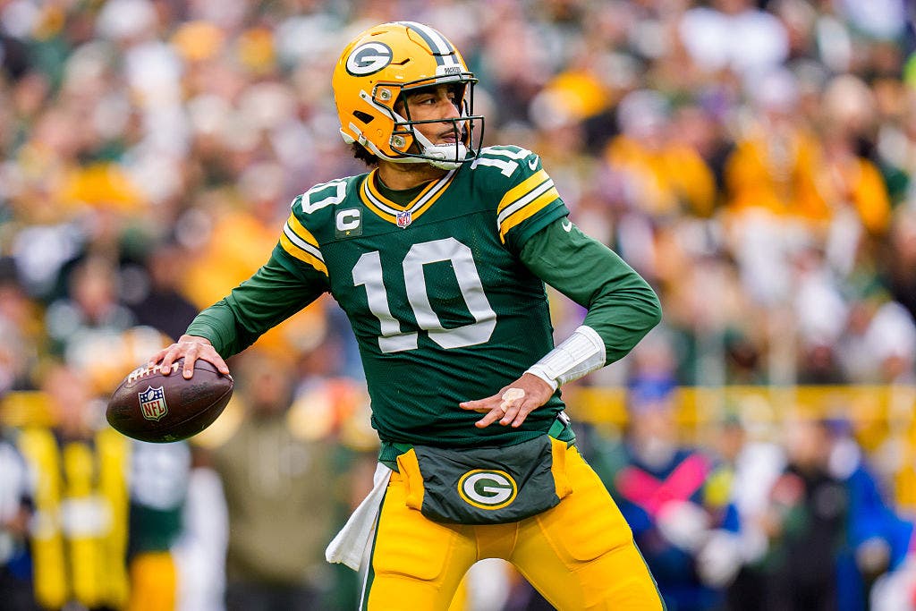 Jordan Love says injury to non-throwing shoulder shouldn't limit effectiveness