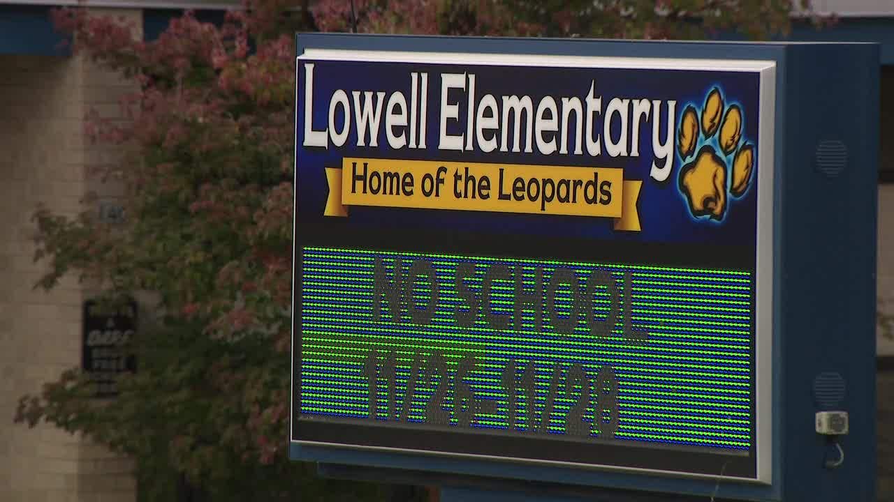 School District of Waukesha votes to close 2 schools, sell building ...