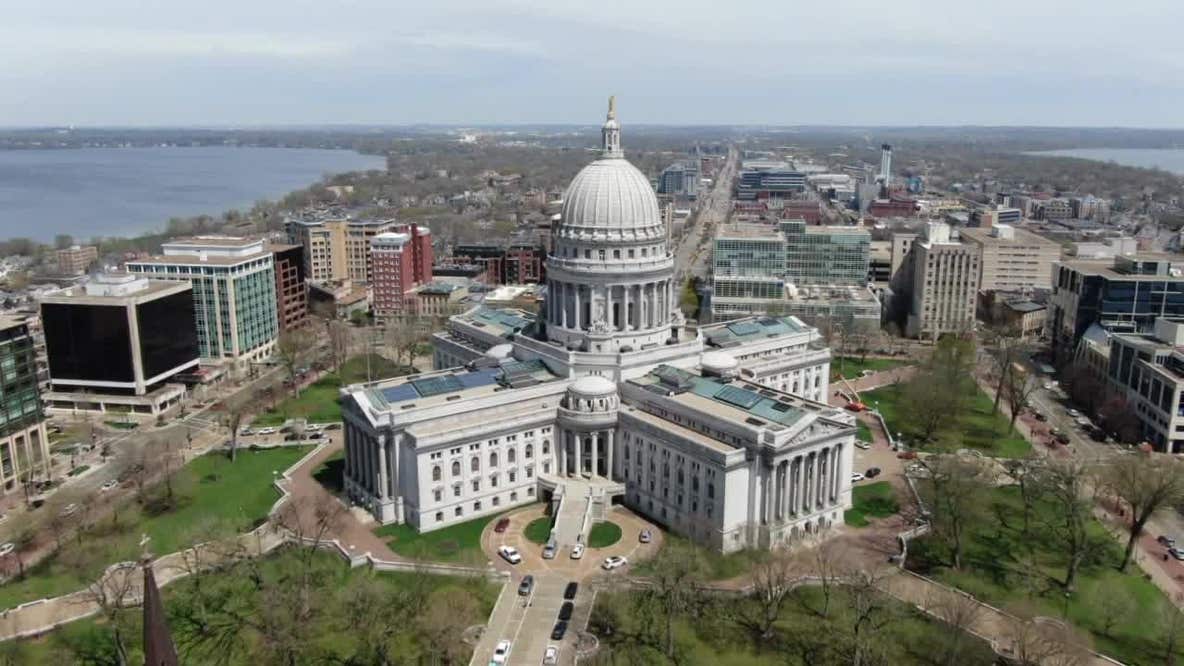 In Wisconsin’s governor race, poll finds most voters don't know the candidates