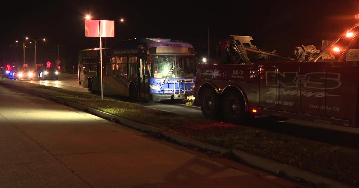 Drunk bus driver hit, killed Greenfield pedestrian: complaint