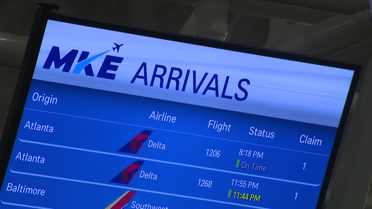 Milwaukee Thanksgiving travel; airport expects 200,000 passengers this week
