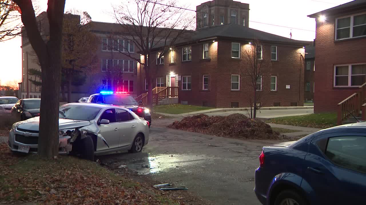 Milwaukee shootings early Sunday, 1 dead, 2 injured