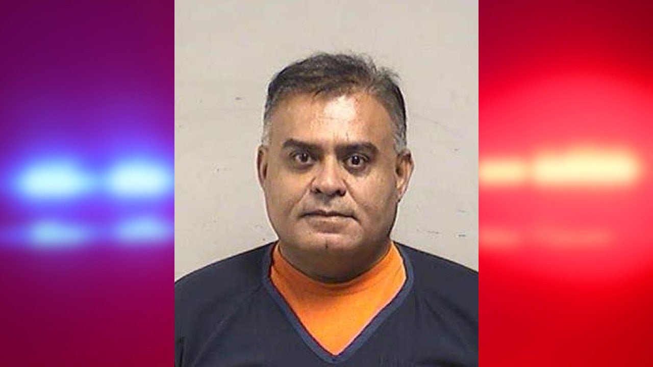 Kenosha gold bar scam: $462K loss, Illinois man charged