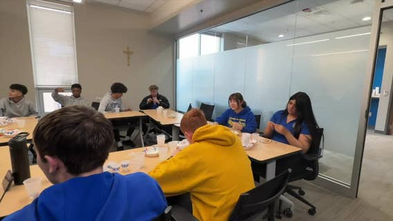 Waukesha students give back through service projects ahead of Thanksgiving