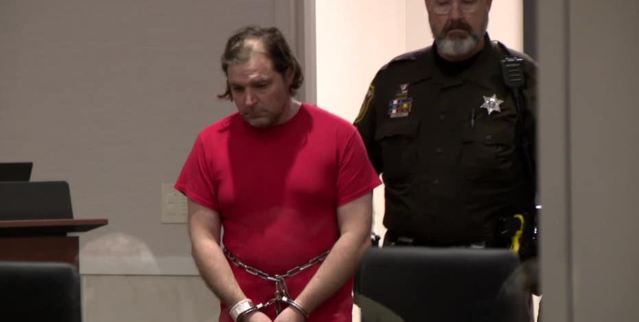 Muskego crash: Man charged with reckless homicide, hit-and-run