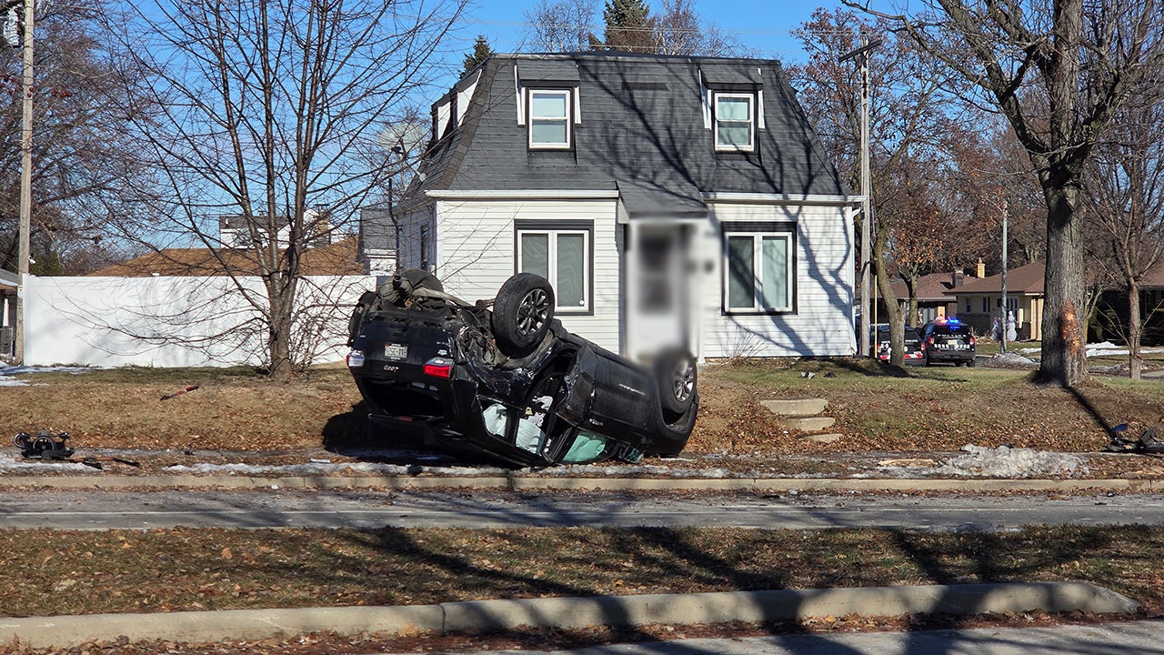 West Allis police chase ends with 2 crashes, 3 suspects arrested