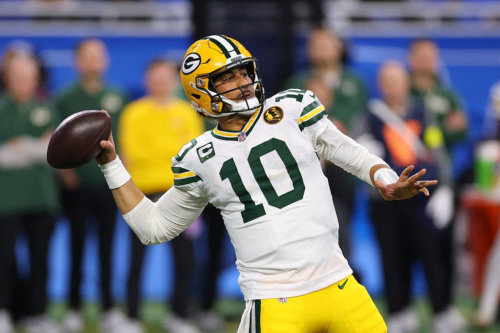 Packers' Jordan Love nominated for NFL's Walter Payton award