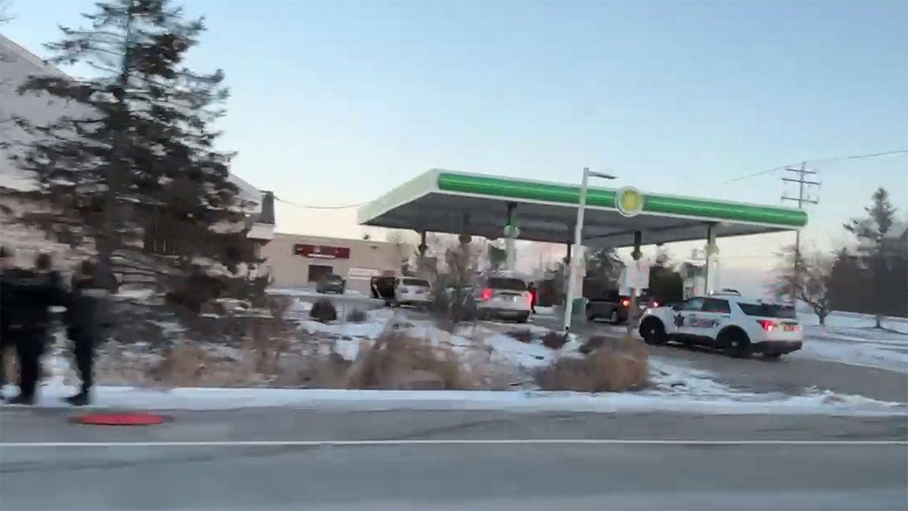 Wanted man arrested after Ozaukee County traffic stop, search