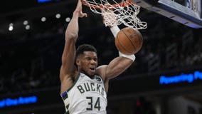 Bucks lose to Wizards; double-digit lead slips away