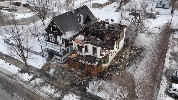 Milwaukee fire near 27th and Juneau; house, duplex damaged