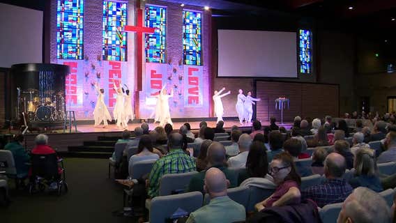 Christmas Eve services in Milwaukee keep families connected