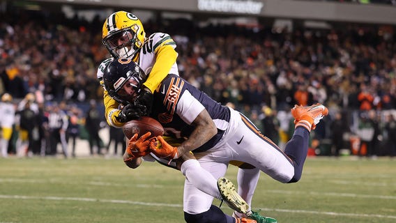 Packers lose in overtime, Bears' improbable rally stuns Green Bay