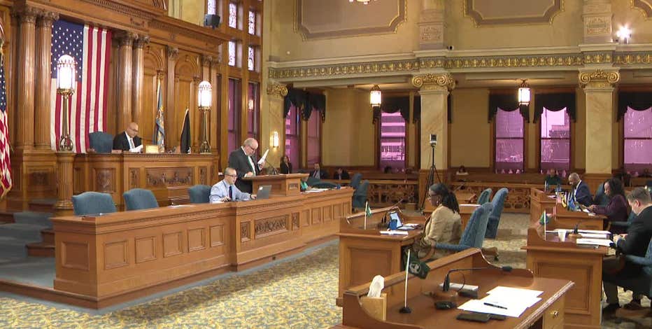 Milwaukee Common Council budget vote, questions over legality