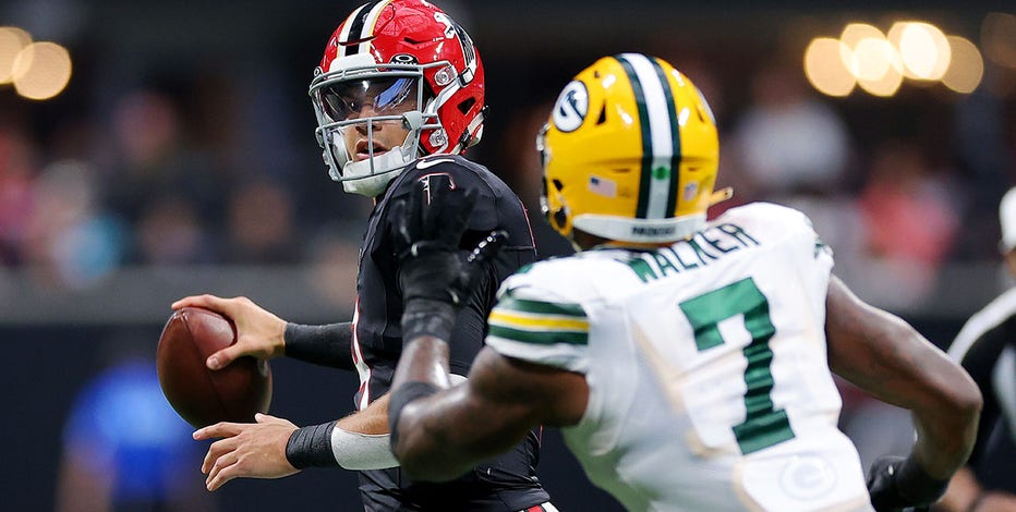 Packers sign quarterback Desmond Ridder to practice squad