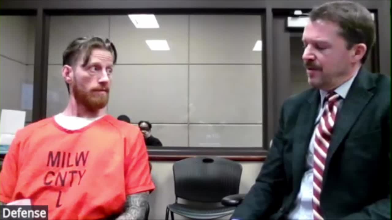 Roofing contractor in court on felony theft charges